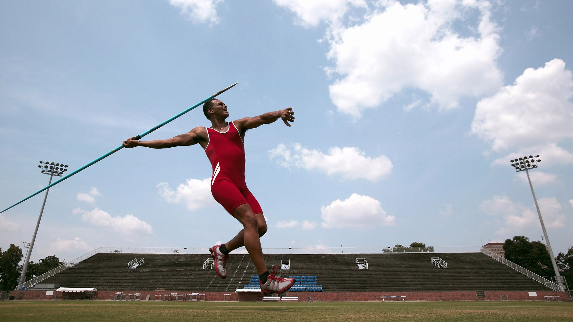 【击球打法升级】现代打击战术如何应对高速投球？